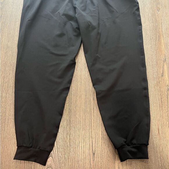 NWOT Tonal High Rise Athletic Jogger Pants Black Size 2X - Picture 10 of 10